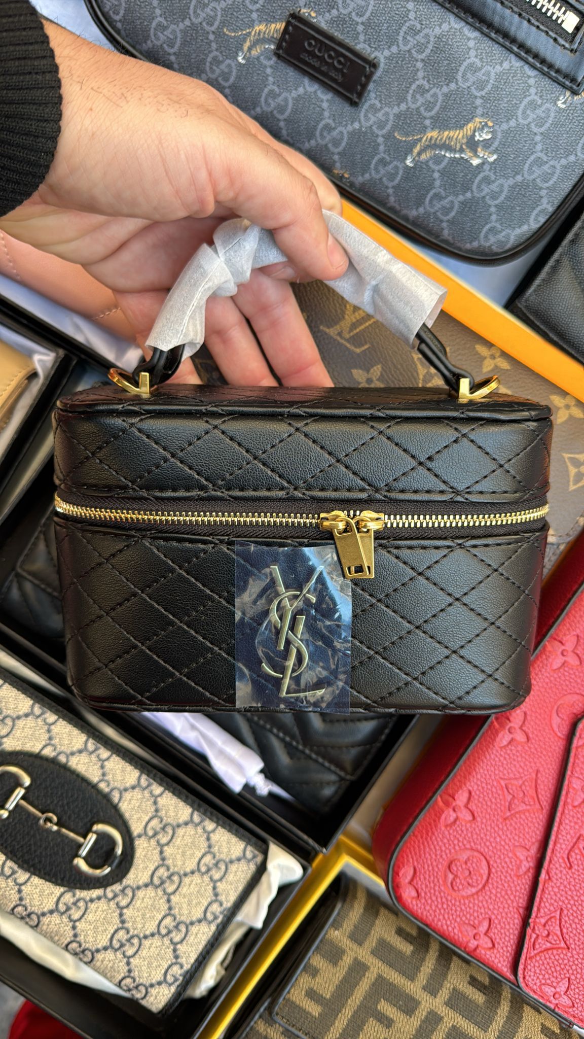 BORSA YSL