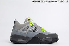 AIR JORDAN 4