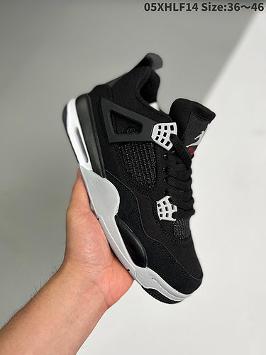 AIR JORDAN 4
