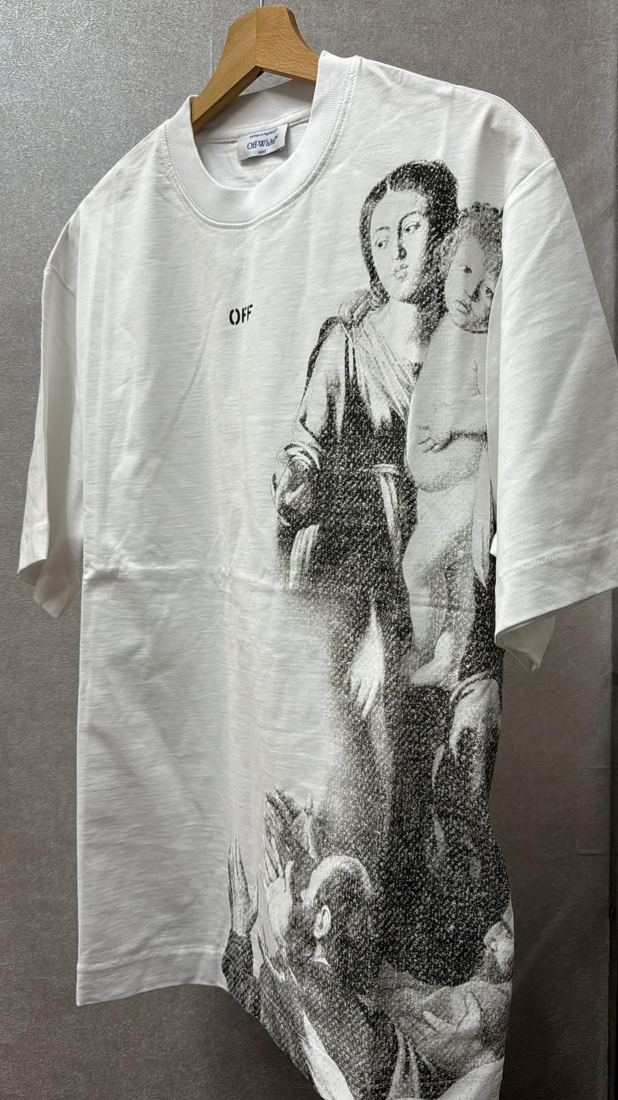 T-SHIRT OFF WHITE
