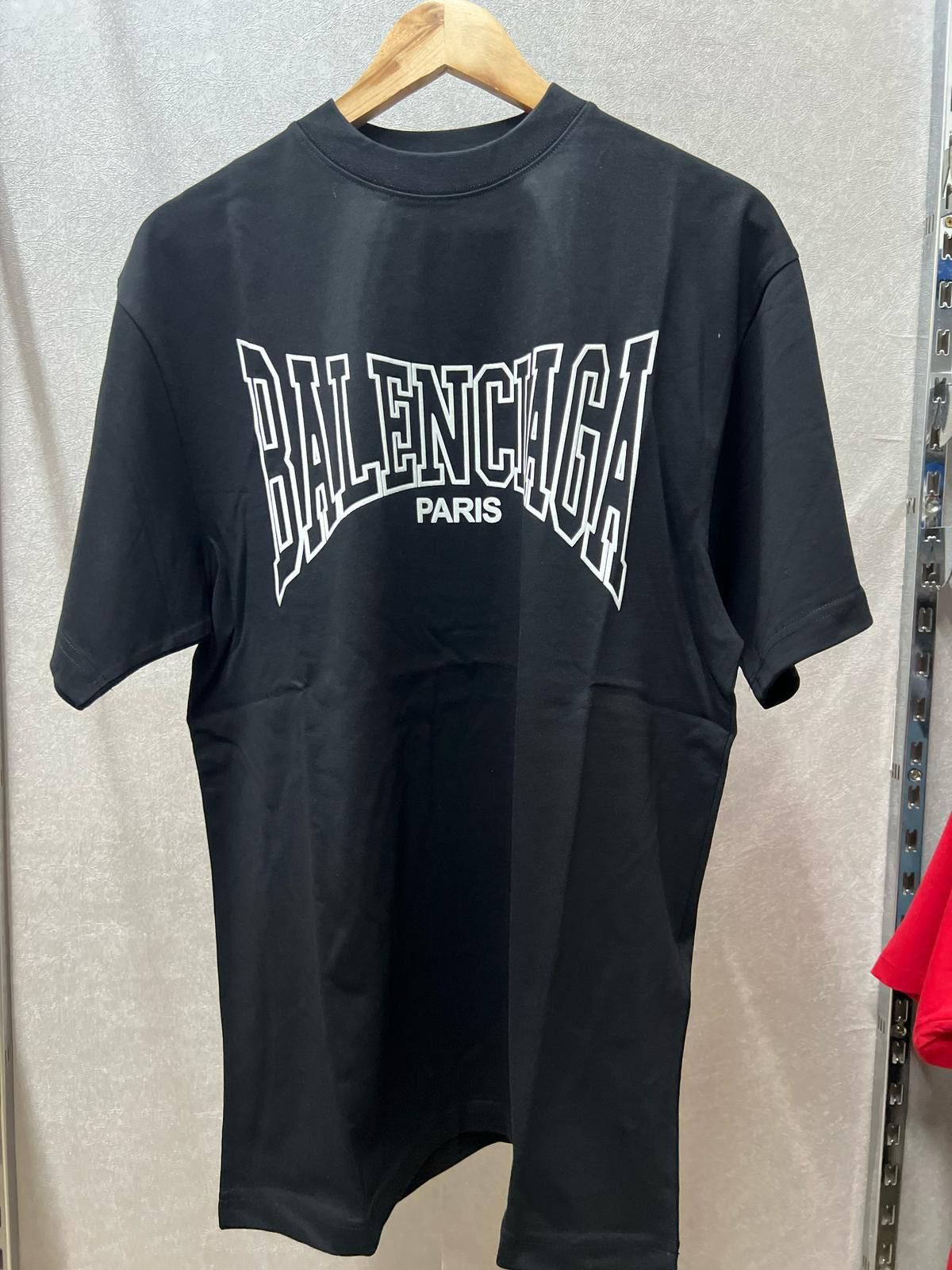 T-SHIRT BALENCIAGA
